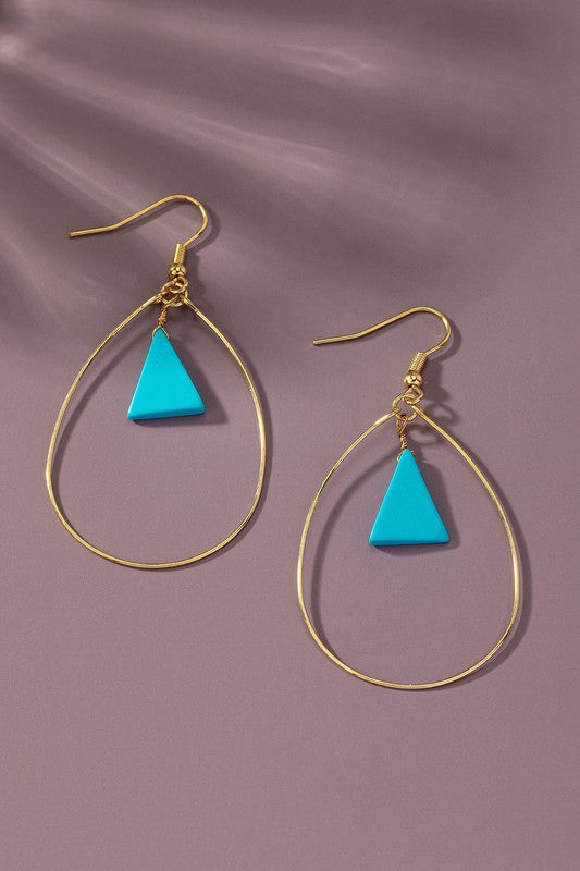 Teardrop wire hoop with triangle stones