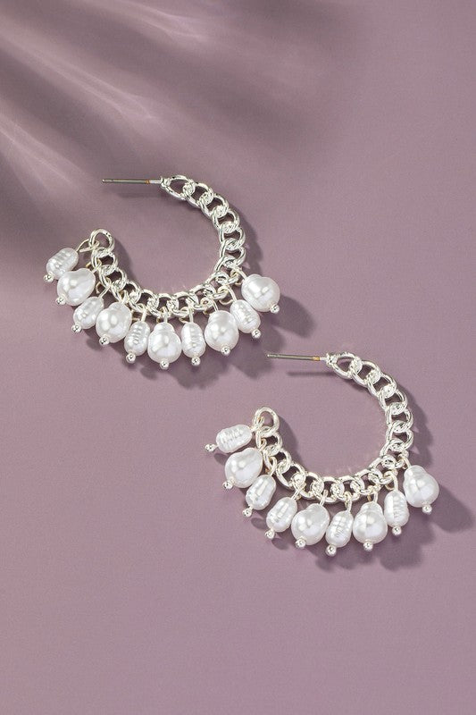 Curb chain hoop earrings with pearl drops