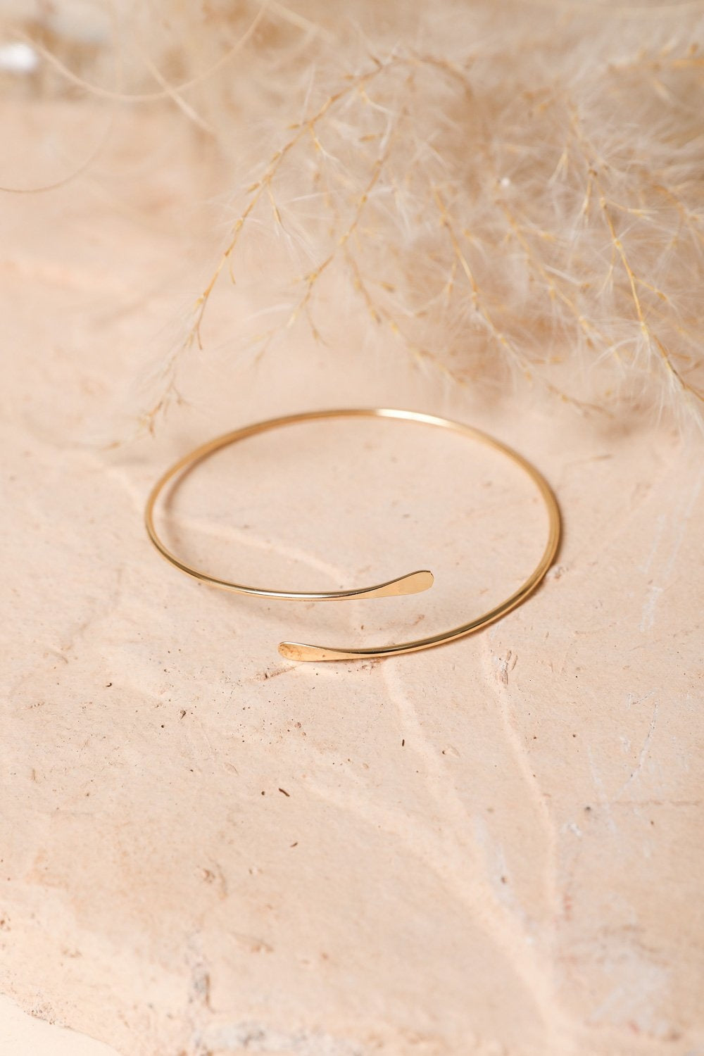 Minimal Arm Cuff/Bangle Jewelry Gold